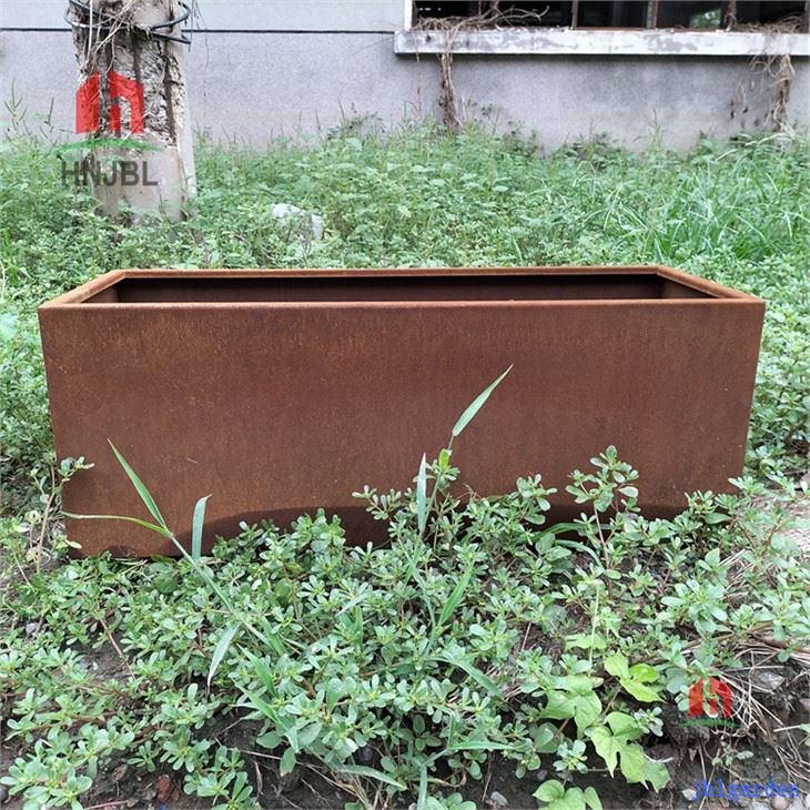 Lág rétthyrnd planta - Corten Stál