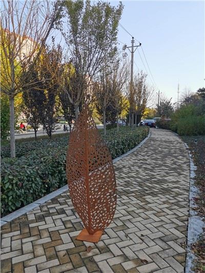Corten Steel (COR-TEN) Úti stytta