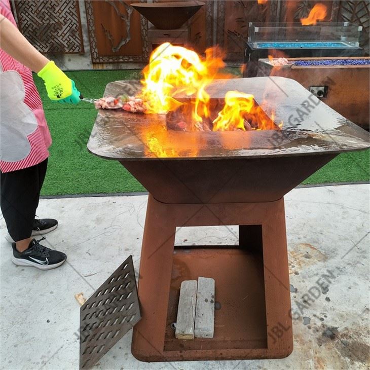 Barbecue Light