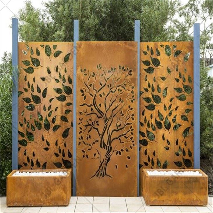 Custom Metal Screen Panels