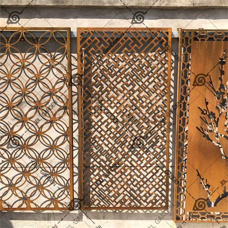 Friðhelgisskreytingarborð