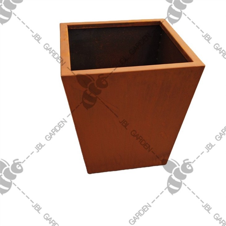Tall Cheap Planters
