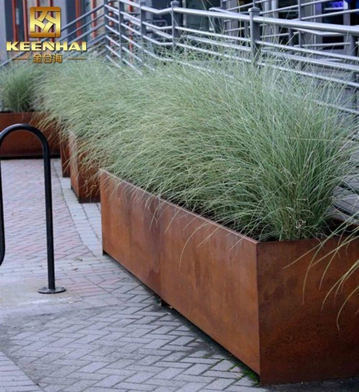 Custom Outdoor Flower Pot Planters