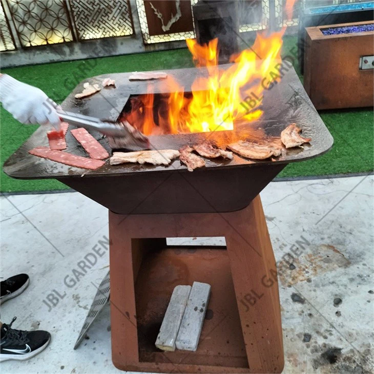 Barbecue Grill Table