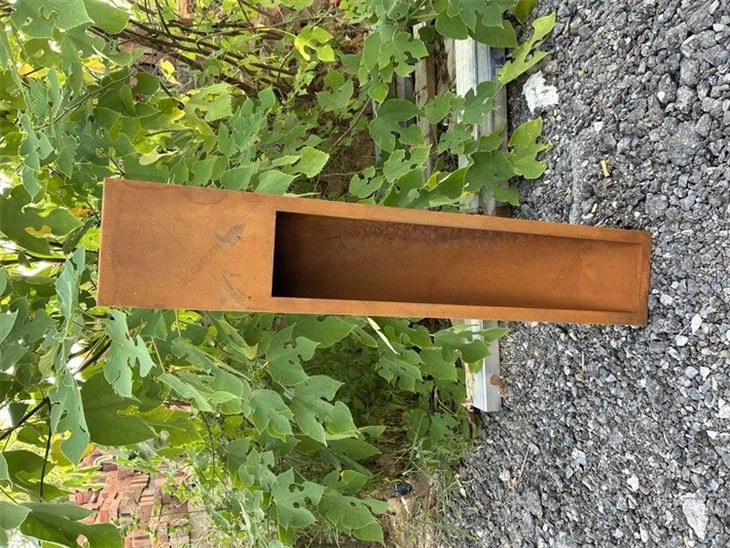 Outdoor Bollard