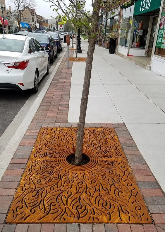 Tree Grate With Guard